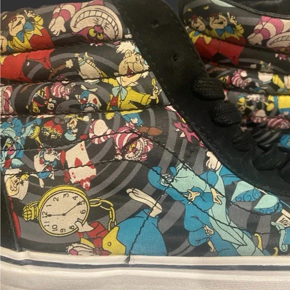 Vans Sk8-Hi Disney Alice in Wonderland sneakers 🐇🕰️ - Picture 7 of 8